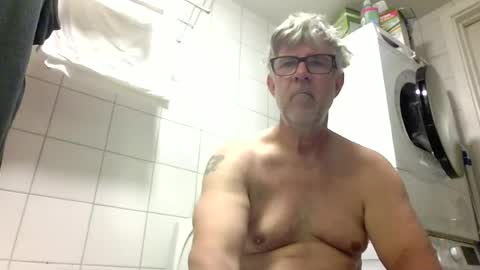 Snapshot of baggelina75 chatting on June 13, 2026, 8:01 am baggelina75 online show from June 13, 2026, 8:01 am