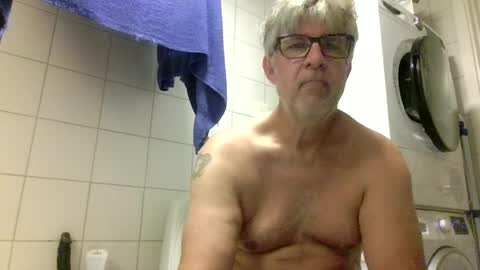 Snapshot of baggelina75 chatting on July 1, 2026, 7:21 am baggelina75 online show from July 1, 2026, 7:21 am