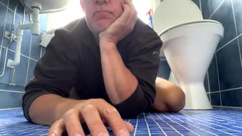 Snapshot of baggelina75 chatting on July 6, 2026, 10:01 am baggelina75 online show from July 6, 2026, 10:01 am