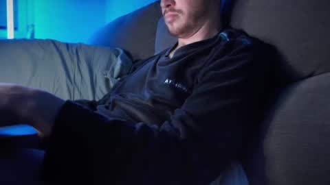 Snapshot of baguettexfrench chatting on January 17, 2025, 1:47 am Baguette x French online show from January 17, 2025, 1:47 am