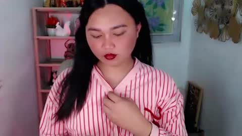 april online show from July 8, 2026, 5:12 am