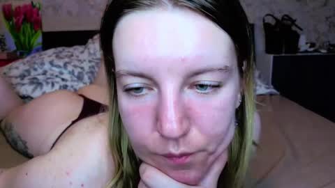 holly online show from April 27, 2026, 3:43 pm