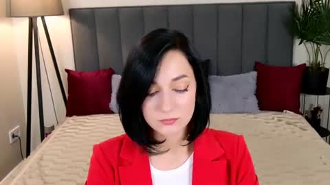 Snapshot of baileelynn chatting on June 17, 2026, 12:18 pm Bailyn online show from June 17, 2026, 12:18 pm