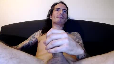 Bailey online show from January 8, 2026, 11:40 pm