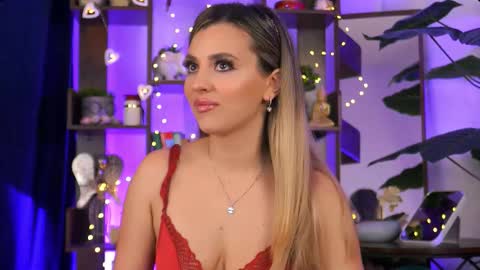 Bailey online show from September 25, 2025, 1:53 am