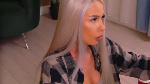bailey_rush online show from April 27, 2026, 4:49 pm