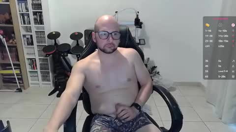 Snapshot of bakapo chatting on October 30, 2025, 3:02 pm Seggiola online show from October 30, 2025, 3:02 pm