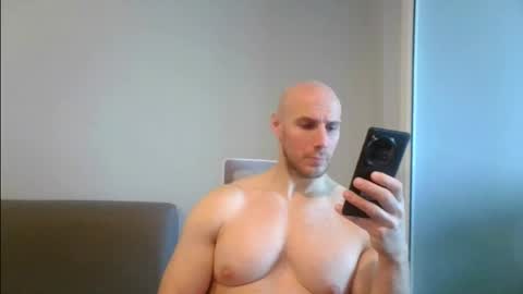 baldyboyy online show from February 2, 2025, 3:32 am