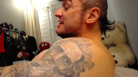 Snapshot of ballard_ chatting on October 12, 2025, 10:20 pm Bret Ballard online show from October 12, 2025, 10:20 pm