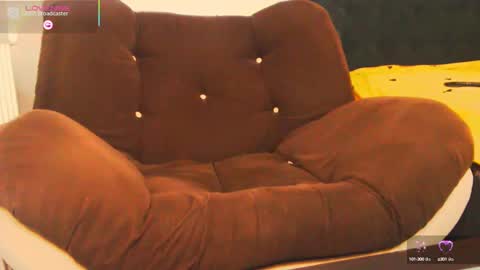 Amy online show from February 11, 2025, 2:14 am