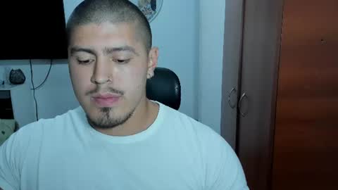 Andres -  online show from August 5, 2026, 3:42 am