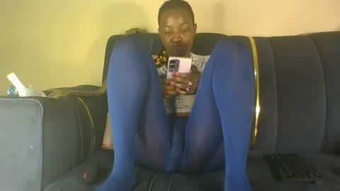 Snapshot of bambi_blush chatting on November 27, 2025, 8:00 pm bambi online show from November 27, 2025, 8:00 pm