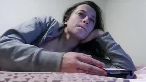 bambiboo8113 online show from January 1, 2025, 4:50 am