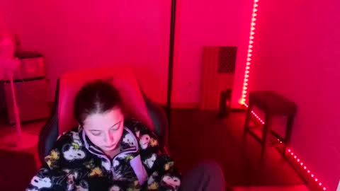 bambiboo8113 online show from January 21, 2025, 3:48 am