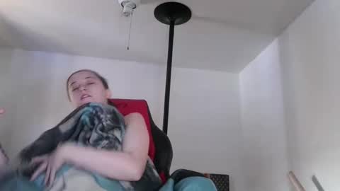 bambiboo8113 online show from January 24, 2025, 8:54 pm