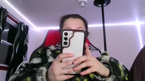 bambiboo8113 online show from January 25, 2025, 2:47 am