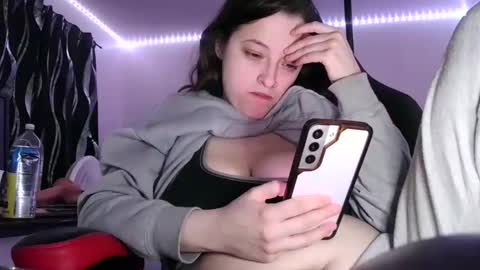 bambiboo8113 online show from March 5, 2025, 7:27 pm