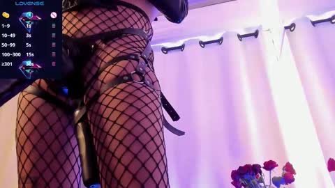 Snapshot of bambiiqueen chatting on February 18, 2025, 7:30 pm Bambi online show from February 18, 2025, 7:30 pm