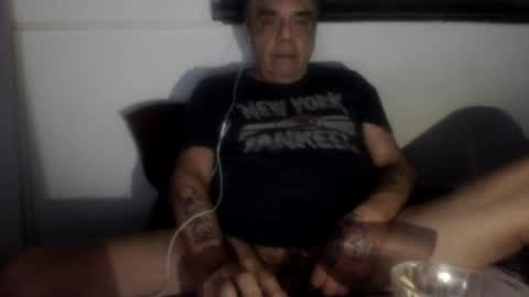 bambino6060 online show from August 3, 2026, 5:17 am