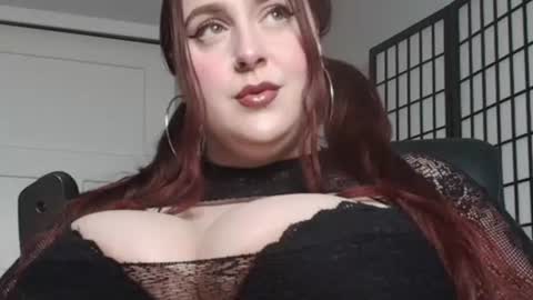 bambixxlynn online show from July 25, 2026, 11:46 pm