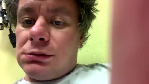 Snapshot of bambratishka chatting on November 1, 2025, 5:59 pm bambratishka online show from November 1, 2025, 5:59 pm