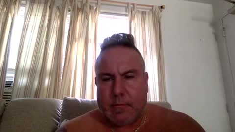 banana5289 online show from December 15, 2024, 3:42 pm