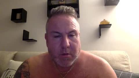 banana5289 online show from December 17, 2024, 9:27 pm