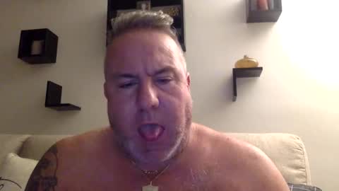 banana5289 online show from December 18, 2024, 7:58 am