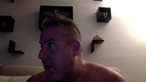 banana5289 online show from December 25, 2024, 1:31 am