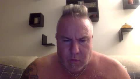 banana5289 online show from October 14, 2025, 2:56 am