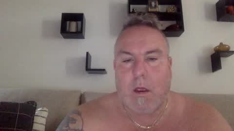 banana5289 online show from April 26, 2026, 4:26 pm