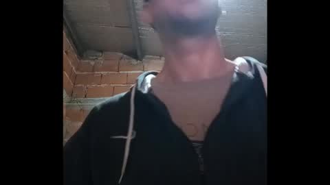 Snapshot of banana_argen_15 chatting on October 18, 2025, 12:35 am Ezequiel online show from October 18, 2025, 12:35 am