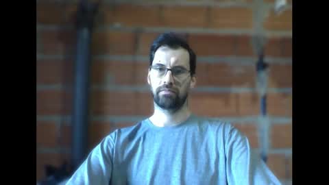 Ezequiel online show from November 9, 2025, 9:57 pm