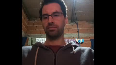 Snapshot of banana_argen_15 chatting on April 12, 2026, 1:43 am Ezequiel online show from April 12, 2026, 1:43 am