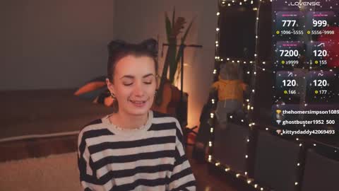 Ellen and  online show from February 9, 2025, 10:00 pm