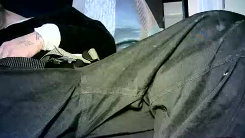 Snapshot of banginondadrumsalldaylong chatting on October 16, 2025, 9:32 am banginondadrumsalldaylong online show from October 16, 2025, 9:32 am