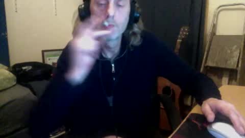 bangintoleather online show from September 20, 2025, 3:07 am