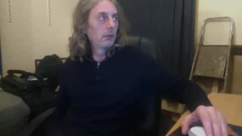 bangintoleather online show from November 28, 2025, 2:47 am