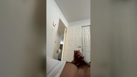 banirtrisco online show from February 12, 2026, 2:34 pm