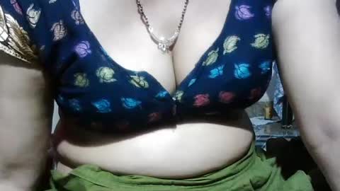 Snapshot of bannynew chatting on July 28, 2026, 8:12 pm Bannynew online show from July 28, 2026, 8:12 pm
