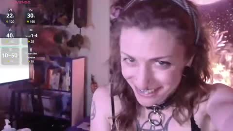 Snapshot of baphomette_ts chatting on February 6, 2025, 4:53 am Baphomette online show from February 6, 2025, 4:53 am