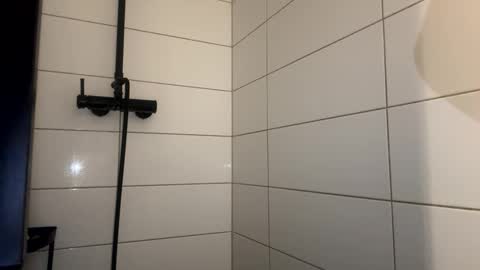 Snapshot of barbara53000 chatting on October 29, 2025, 6:42 pm charliejones online show from October 29, 2025, 6:42 pm