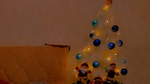 Barbie Kim online show from December 20, 2024, 11:16 pm