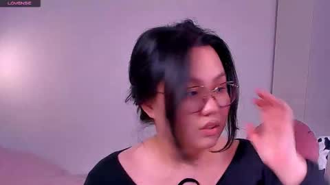 Barbie Kim online show from March 16, 2026, 5:44 am