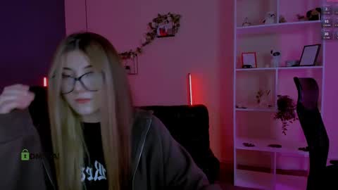 barbara_crazy online show from May 2, 2026, 7:52 pm