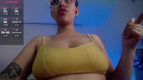 Snapshot of barbara_muller chatting on September 23, 2025, 1:14 pm barbara_muller online show from September 23, 2025, 1:14 pm