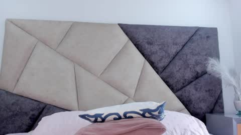 Snapshot of barbaraknox_ chatting on December 23, 2024, 2:50 pm Barbara online show from December 23, 2024, 2:50 pm