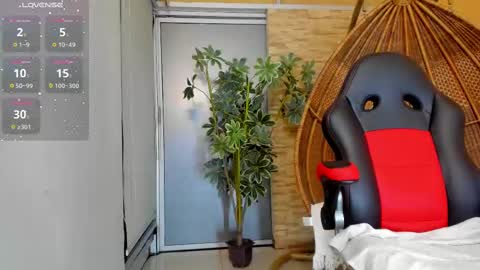 Snapshot of barbaraknox_ chatting on February 27, 2025, 3:25 am Barbara online show from February 27, 2025, 3:25 am