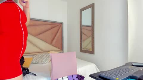Snapshot of barbaraknox_ chatting on September 14, 2025, 11:48 pm Barbara  online show from September 14, 2025, 11:48 pm
