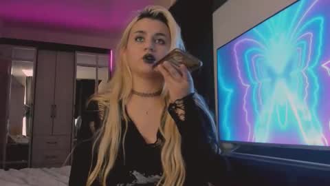 Snapshot of barbarasiren chatting on September 24, 2025, 4:10 pm barbarasiren online show from September 24, 2025, 4:10 pm